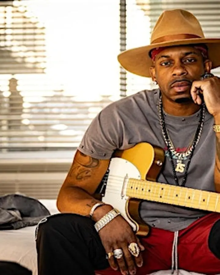 Jimmie Allen at Twin Branch Winery