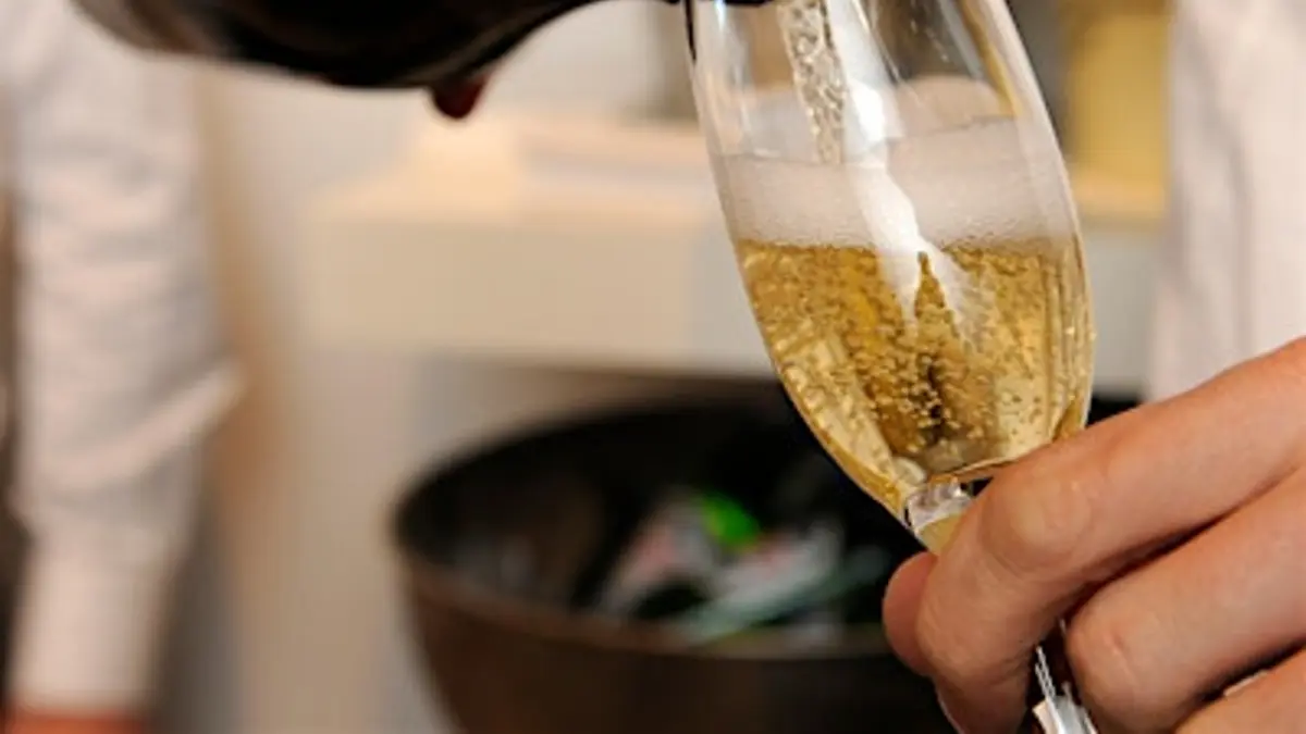 Beyond the Label - Sparkling Wine