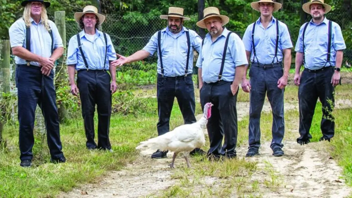 Amish Outlaws