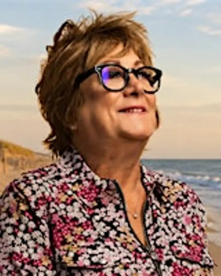 Coastal Connections with Kym Durham