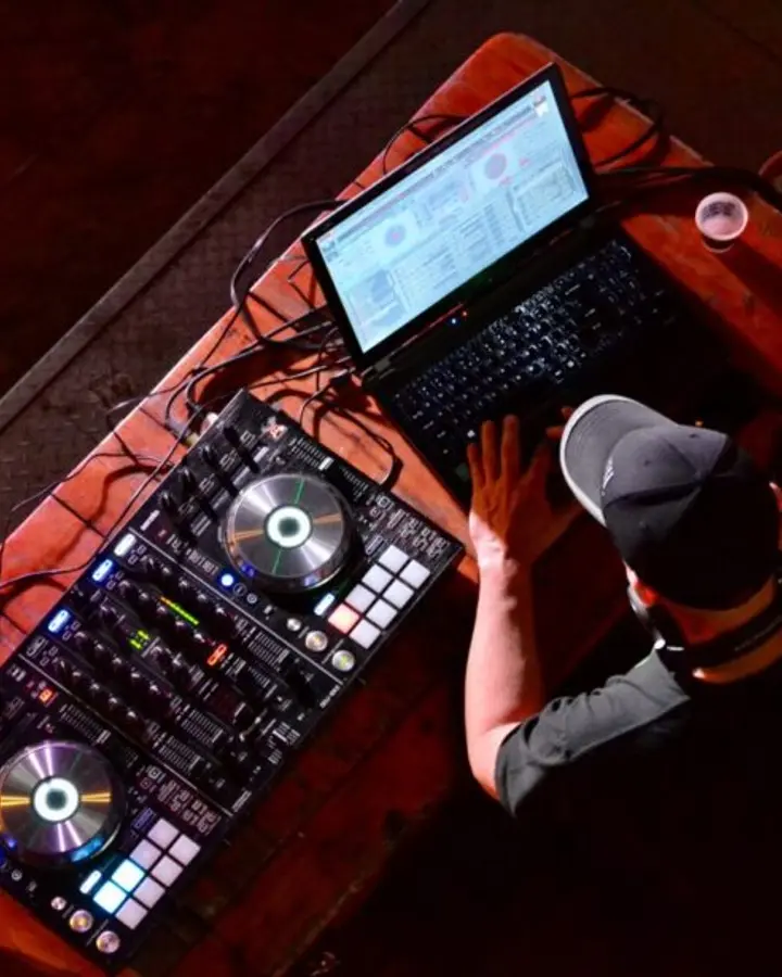 DJ Bobby O Live at Seacrets
